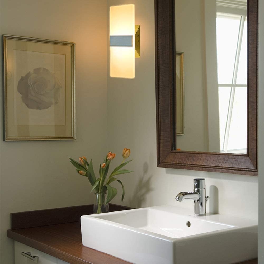 Modern Wall Sconce, Warm White: image 1